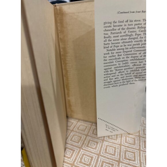 Pius X A Country Priest 1954 2nd Printing Vintage Catholic Biography w/ DJ - Picture 16 of 16